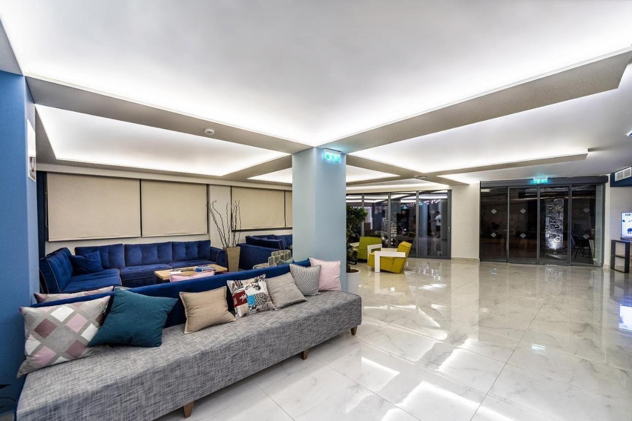 Pollis Hotel แอร์ซอนิสซอส ภายนอก รูปภาพ
