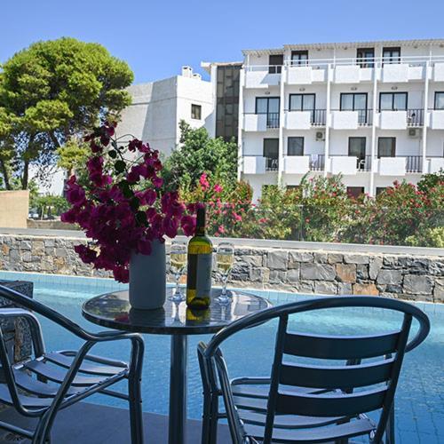 Pollis Hotel แอร์ซอนิสซอส ภายนอก รูปภาพ
