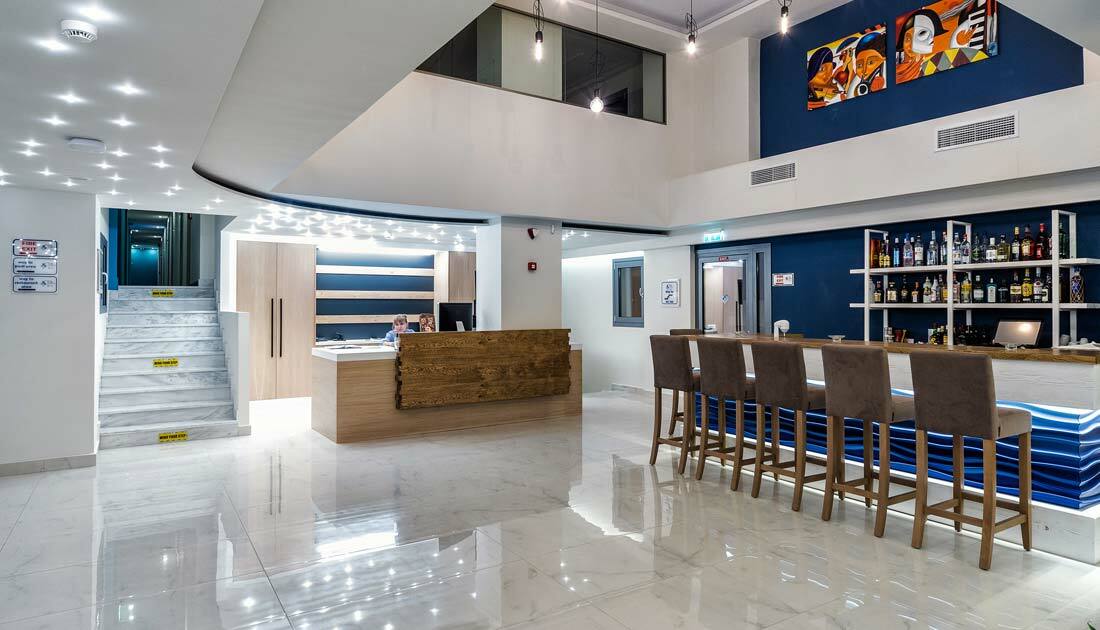 Pollis Hotel แอร์ซอนิสซอส ภายใน รูปภาพ