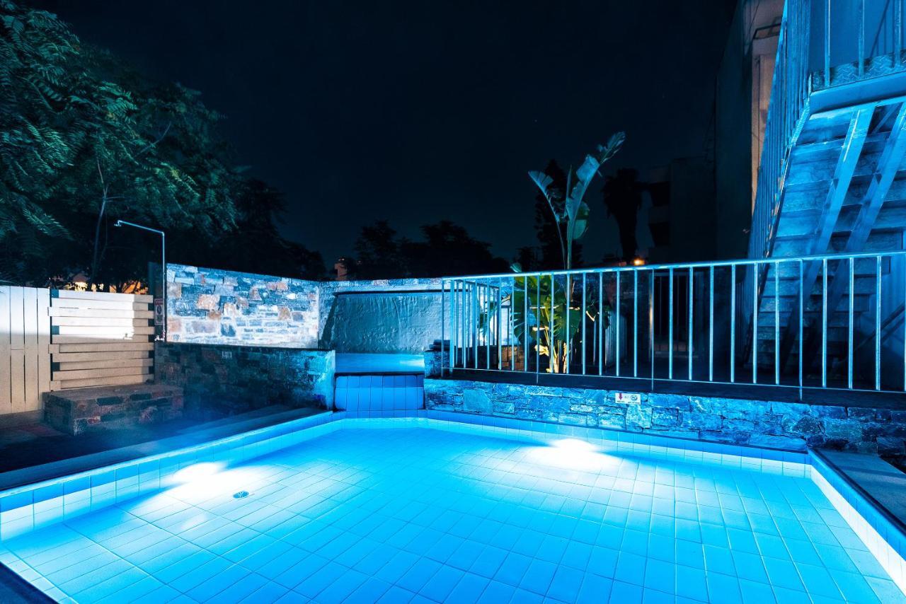Pollis Hotel แอร์ซอนิสซอส ภายนอก รูปภาพ